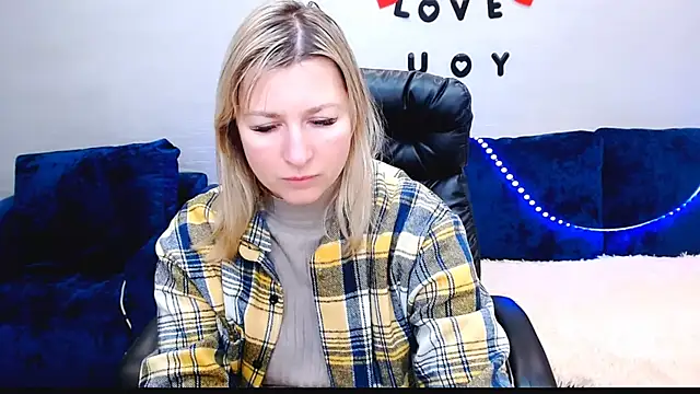 Incredible Ariela online show from 12-20-25, 10:11