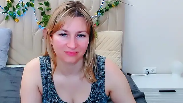 Incredible Ariela online show from 04-11-26, 12:37