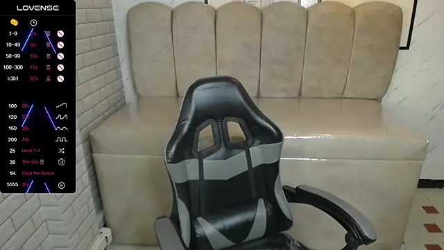  Charlotte v online show from 11-30-25, 04:00