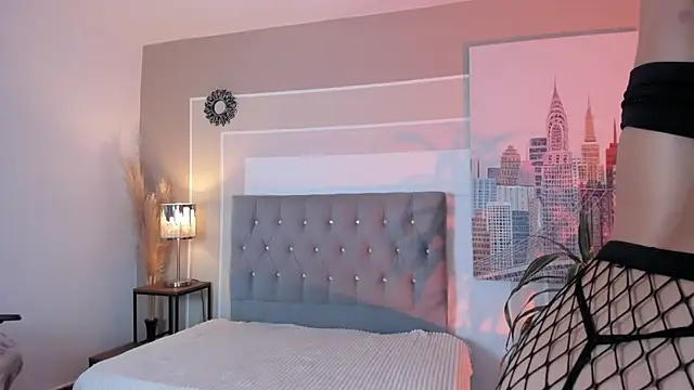 valeriavibes online show from 12-12-24, 07:15