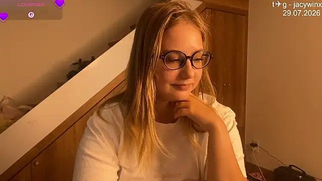 JacyWinslat online show from 07-29-26, 05:27