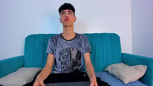 NeoRaptis online show from 12-17-24, 08:21