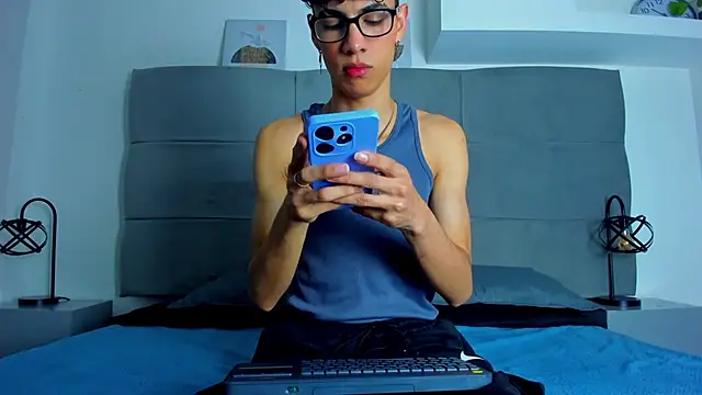 NeoRaptis online show from 02-22-25, 07:58