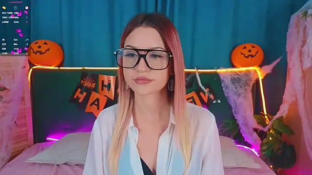 AlinaWalters online show from 10-23-25, 08:18