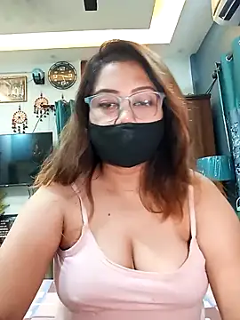 Snapshot of Cute-mona chatting on 05-02-26, 09:58 Cute-mona online show from 05-02-26, 09:58