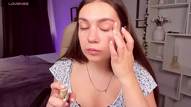 DaniellaLovely online show from 09-22-25, 11:56