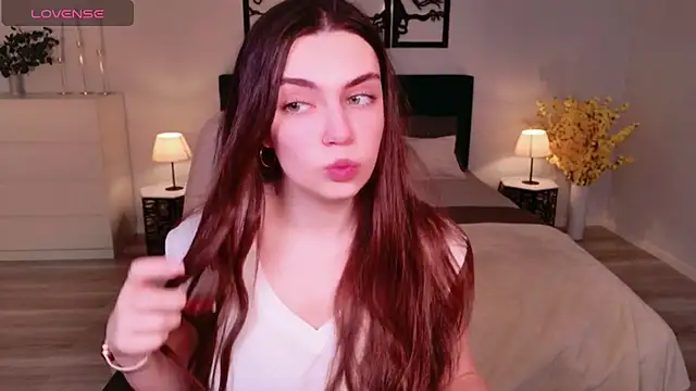 DaniellaLovely online show from 12-15-25, 10:41