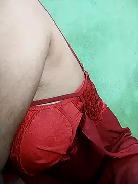 Queen-Amelia online show from 12-20-25, 10:11