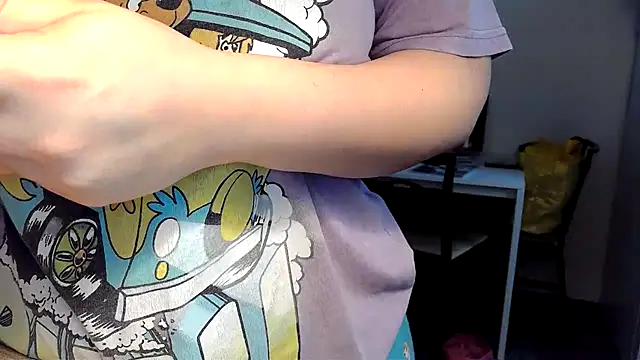 Snapshot of Kittyymaze1 chatting on 01-12-26, 02:00 Kittyymaze1 online show from 01-12-26, 02:00