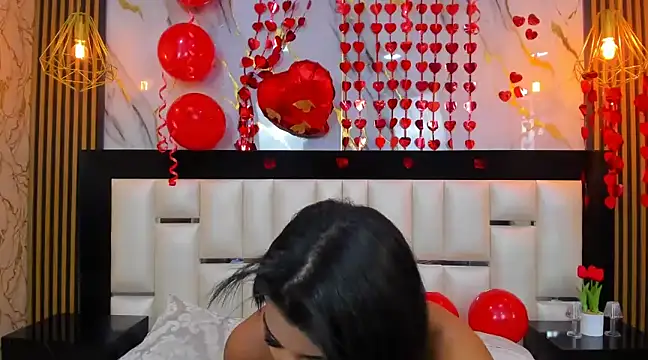 TiaraRosse online show from 02-13-25, 04:43