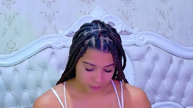 TiaraRosse online show from 02-04-26, 12:55