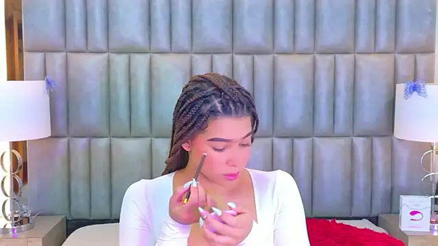 TiaraRosse online show from 02-15-26, 06:10