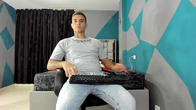 simookeler online show from 02-19-25, 06:22