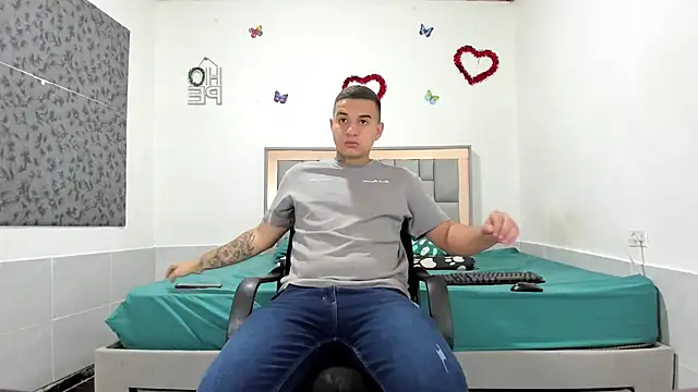 simookeler online show from 10-13-25, 03:23