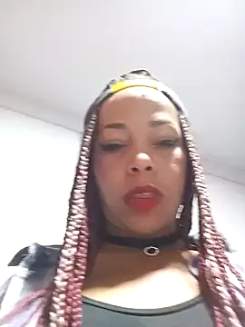 Snapshot of Scarlett_lx chatting on 01-06-25, 01:09 Scarlett lx online show from 01-06-25, 01:09