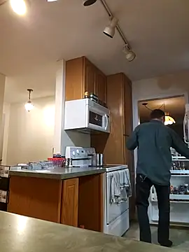 Bigtater1999 online show from 11-24-25, 11:04