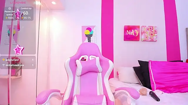 scarlette 15  online show from 03-18-25, 09:09