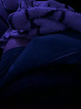 unconnudu21000 online show from 12-08-24, 05:07