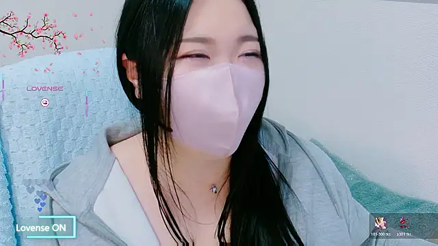 yukinko o  online show from 04-10-26, 01:11