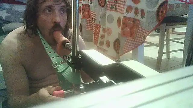 cyril020202 online show from 10-24-25, 06:21