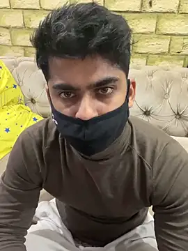 Snapshot of John_desihunk chatting on 01-22-25, 05:59 John desihunk online show from 01-22-25, 05:59