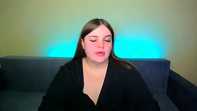 Snapshot of Emaaa_ua chatting on 02-02-25, 05:21 Emaaa ua online show from 02-02-25, 05:21
