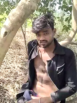 Snapshot of Jishm_ki_bhookh chatting on 01-19-25, 07:36 Jishm ki bhookh online show from 01-19-25, 07:36