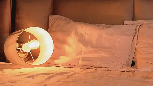 angelinepossy online show from 11-13-25, 04:39