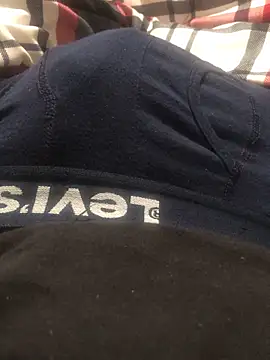 Snapshot of darksmoke011 chatting on 02-22-25, 04:18 darksmoke011 online show from 02-22-25, 04:18