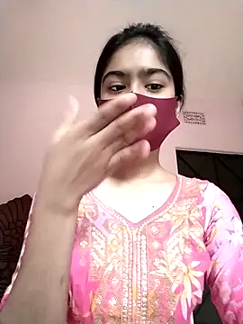 Arisha- online show from 12-17-25, 10:32