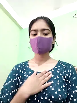 Snapshot of Arisha- chatting on 05-09-26, 05:01 Arisha- online show from 05-09-26, 05:01