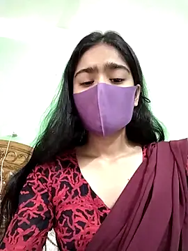 Snapshot of Arisha- chatting on 05-14-26, 05:36 Arisha- online show from 05-14-26, 05:36