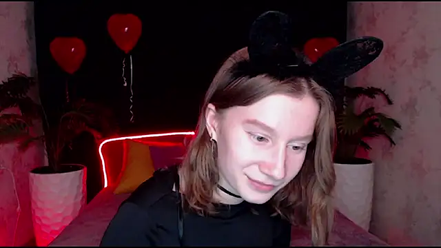 EnigmaSee online show from 02-20-25, 02:35