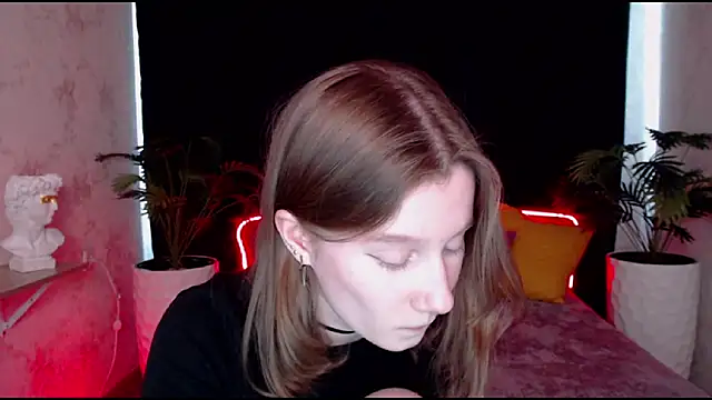 EnigmaSee online show from 03-20-25, 07:47