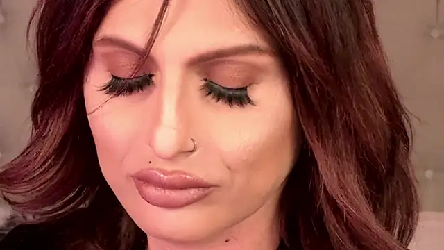 xprettysmilex online show from 02-04-25, 08:06