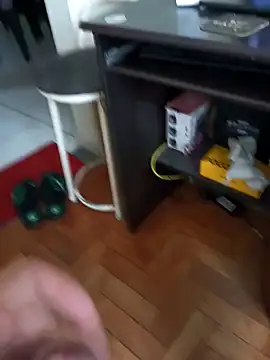 Snapshot of lobomisterioso13 chatting on 01-15-25, 08:26 lobomisterioso13 online show from 01-15-25, 08:26