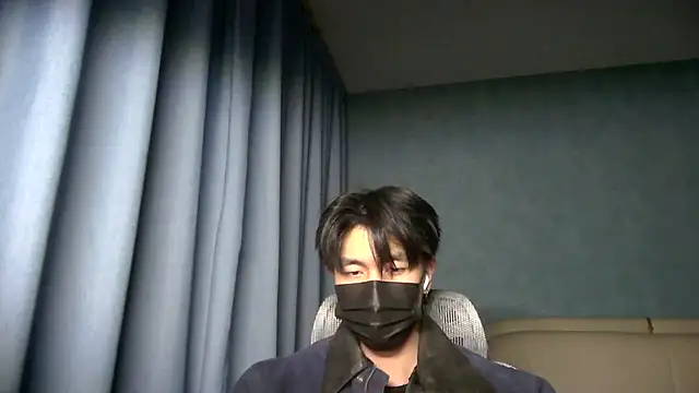 wuzhimao0207 online show from 05-22-26, 05:07