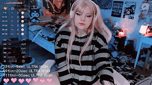 noori  hope online show from 11-25-25, 09:37