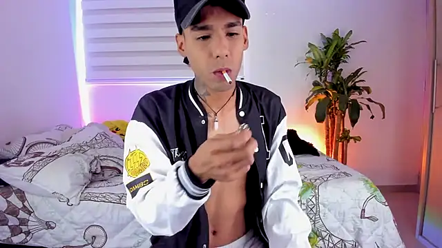 aldrinwhite online show from 09-17-25, 06:20