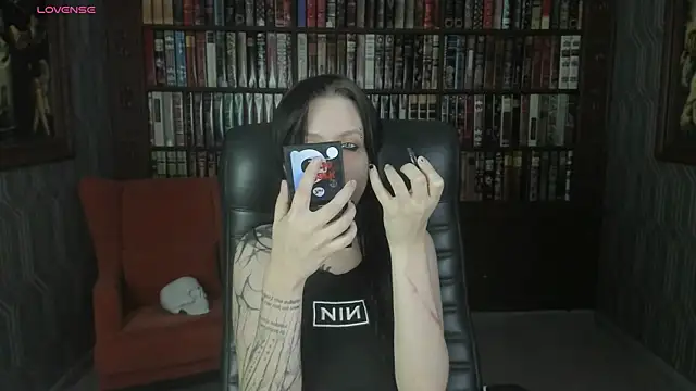 Medusa  Gorgona online show from 11-05-25, 09:42