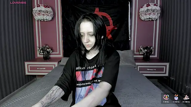 Snapshot of Medusa__Gorgona chatting on 06-04-26, 01:06 Medusa Gorgona online show from 06-04-26, 01:06