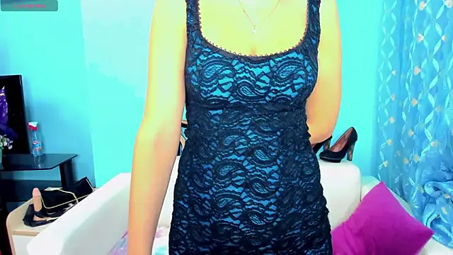 LindaaLu online show from 02-02-26, 03:16