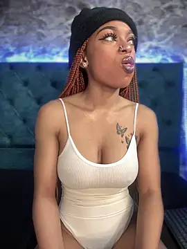 Melany Williams online show from 02-12-25, 01:48