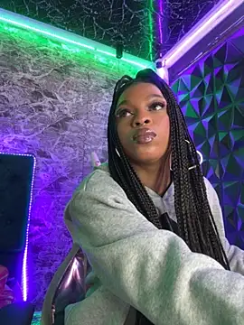 Melany Williams online show from 09-22-25, 01:02