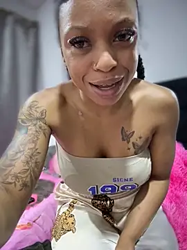 Melany Williams online show from 11-08-25, 02:23