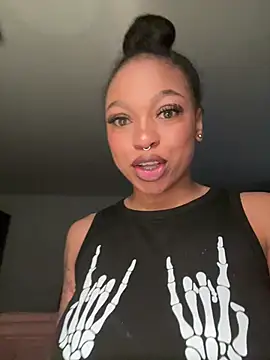 Snapshot of Melany_Williams chatting on 05-09-26, 12:54 Melany Williams online show from 05-09-26, 12:54