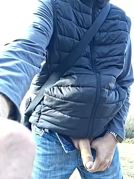 Snapshot of demoniczny82 chatting on 03-16-26, 09:46 demoniczny82 online show from 03-16-26, 09:46