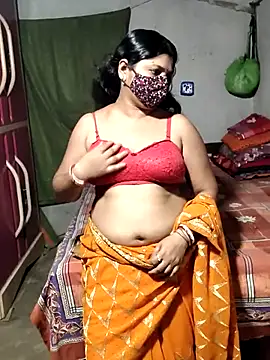 Snapshot of Mourani24 chatting on 05-13-26, 04:59 Mourani24 online show from 05-13-26, 04:59