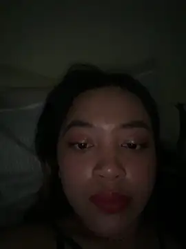 Snapshot of bbymell chatting on 11-19-25, 03:28 bbymell online show from 11-19-25, 03:28