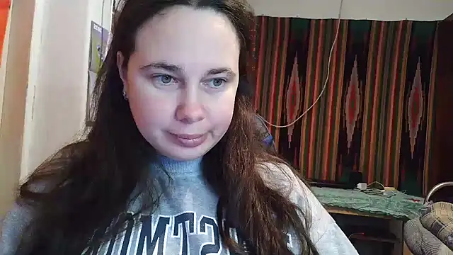 Cora Maro online show from 10-18-25, 11:55